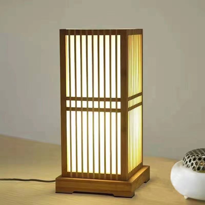 Lampe de table japonaise en bambou