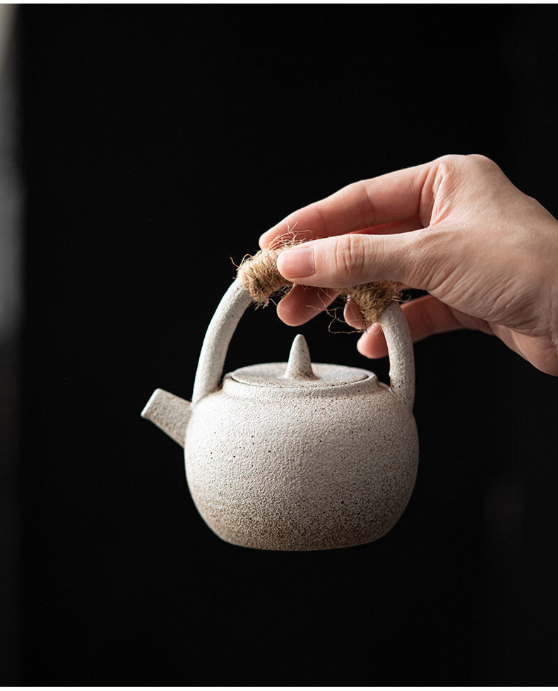 Kuro Ceramic Teapot Set