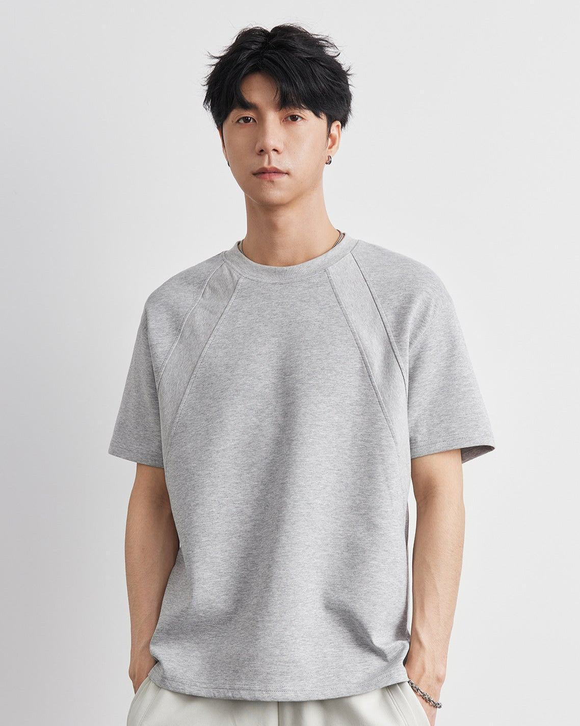 Yishi Short-Sleeve Tee