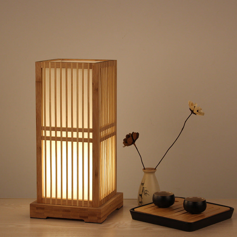 Lampe de table japonaise en bambou