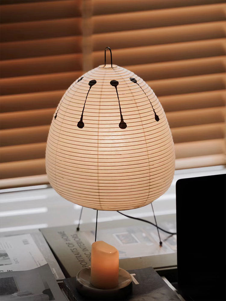 Lampe de sol en papier japonais Akari